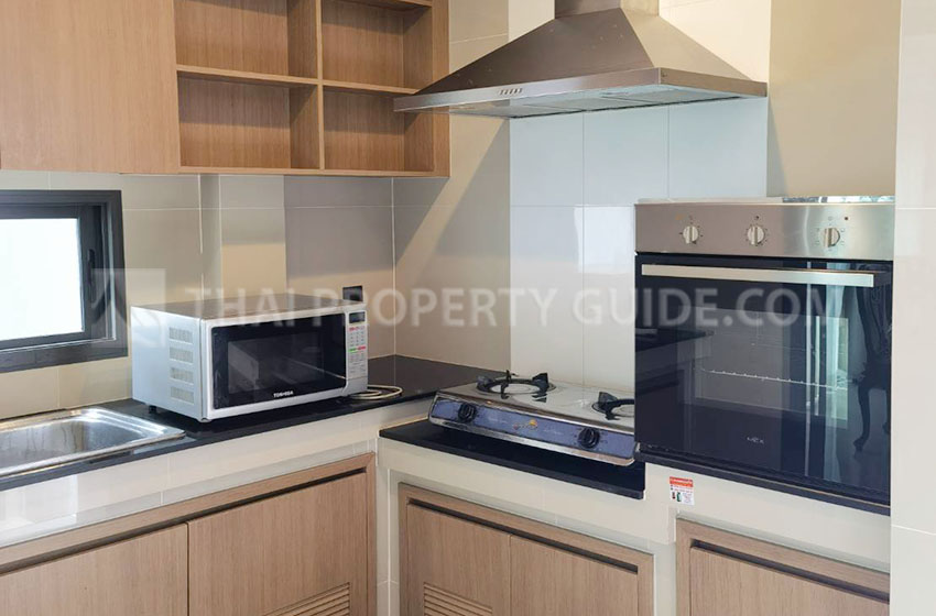 House with Shared Pool in Krung Thep Kritha 
